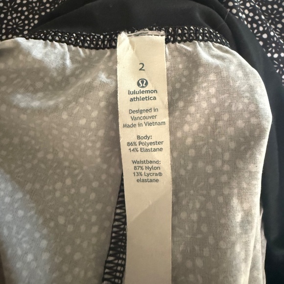 Lululemon | Om Pant | Size 2 | Dark Blue + Dot Print - Picture 8 of 8